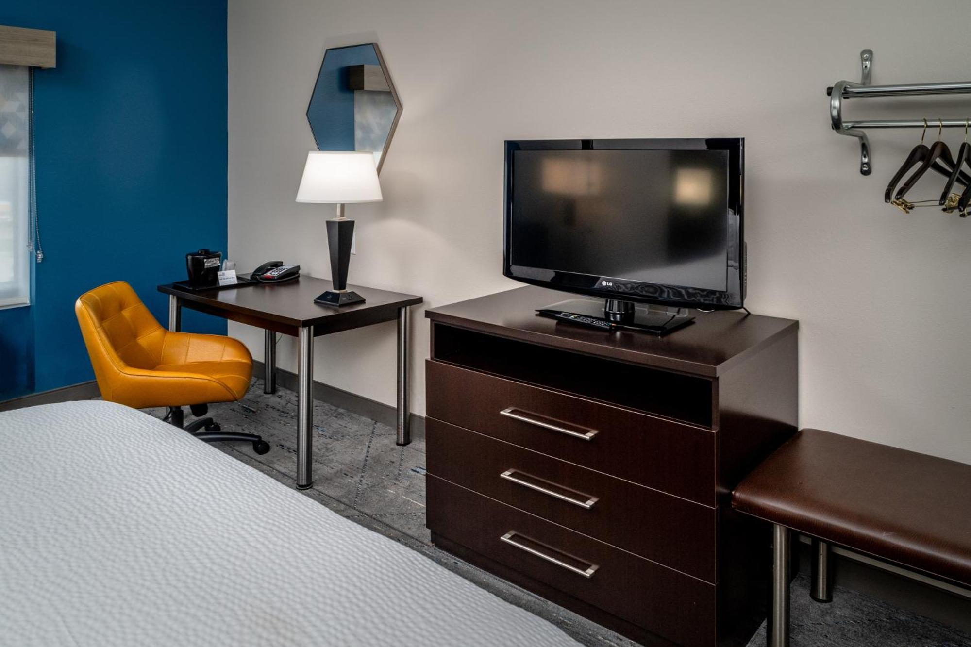 Holiday Inn Express & Suites Cross Lanes By Ihg מראה חיצוני תמונה