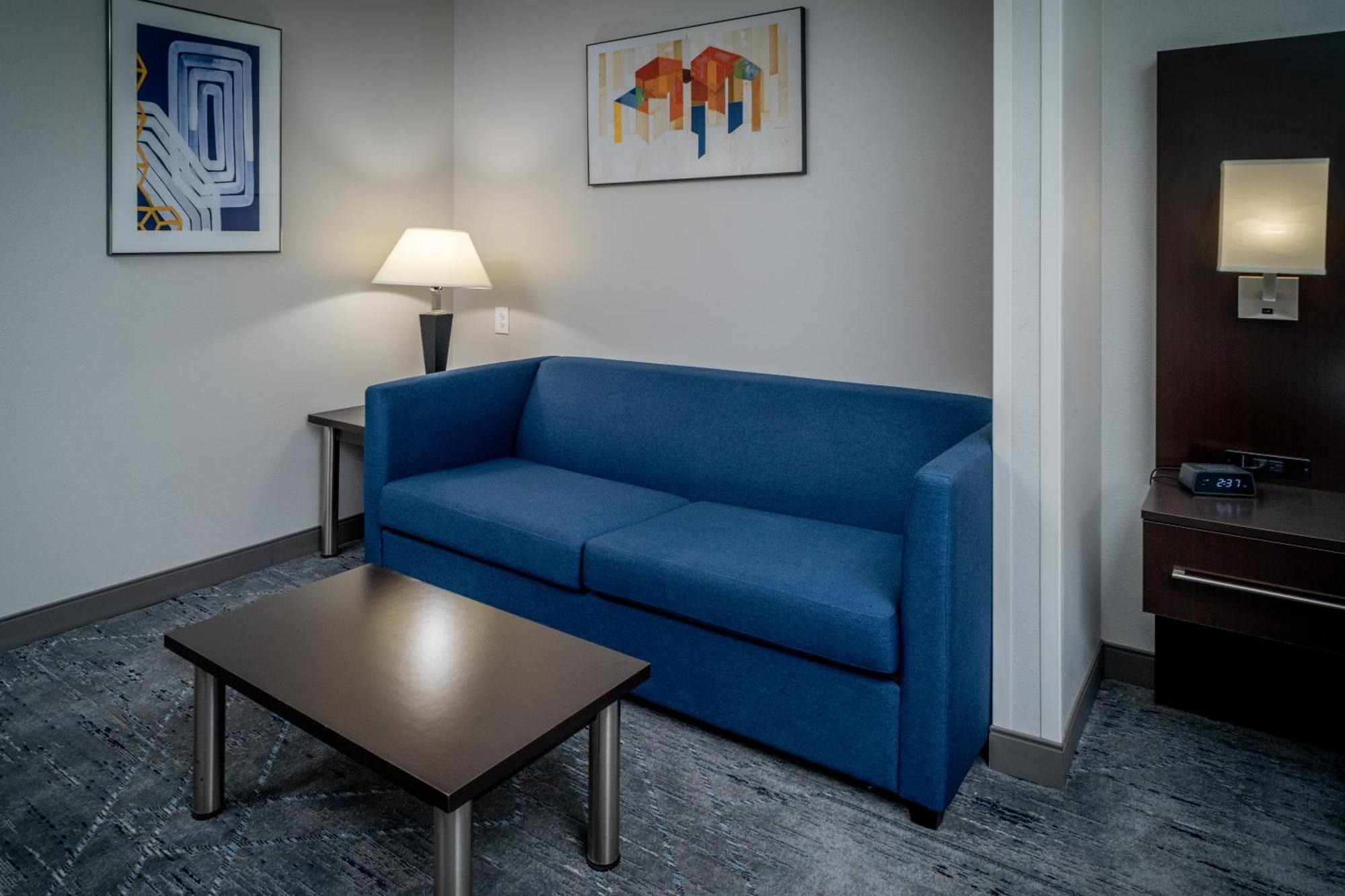 Holiday Inn Express & Suites Cross Lanes By Ihg מראה חיצוני תמונה