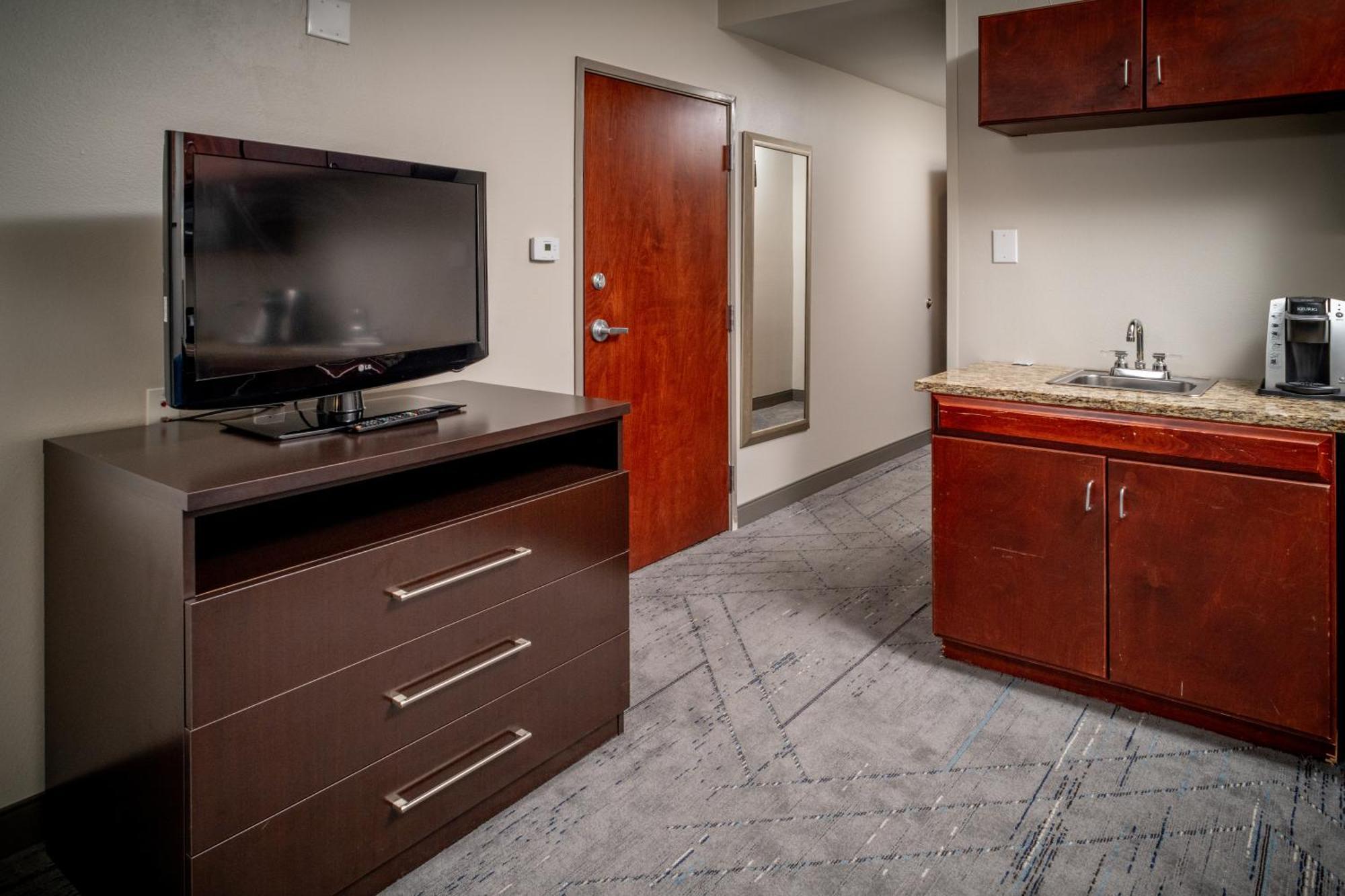 Holiday Inn Express & Suites Cross Lanes By Ihg מראה חיצוני תמונה