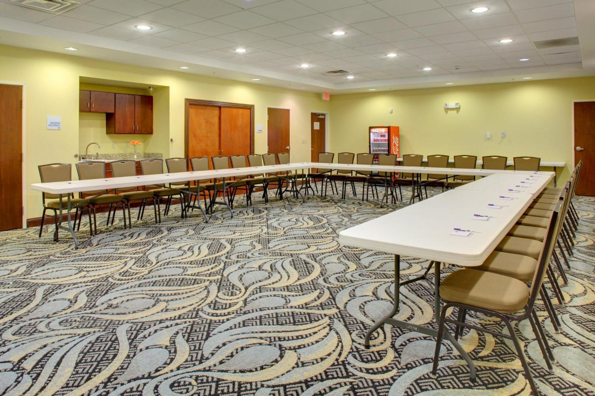 Holiday Inn Express & Suites Cross Lanes By Ihg מראה חיצוני תמונה