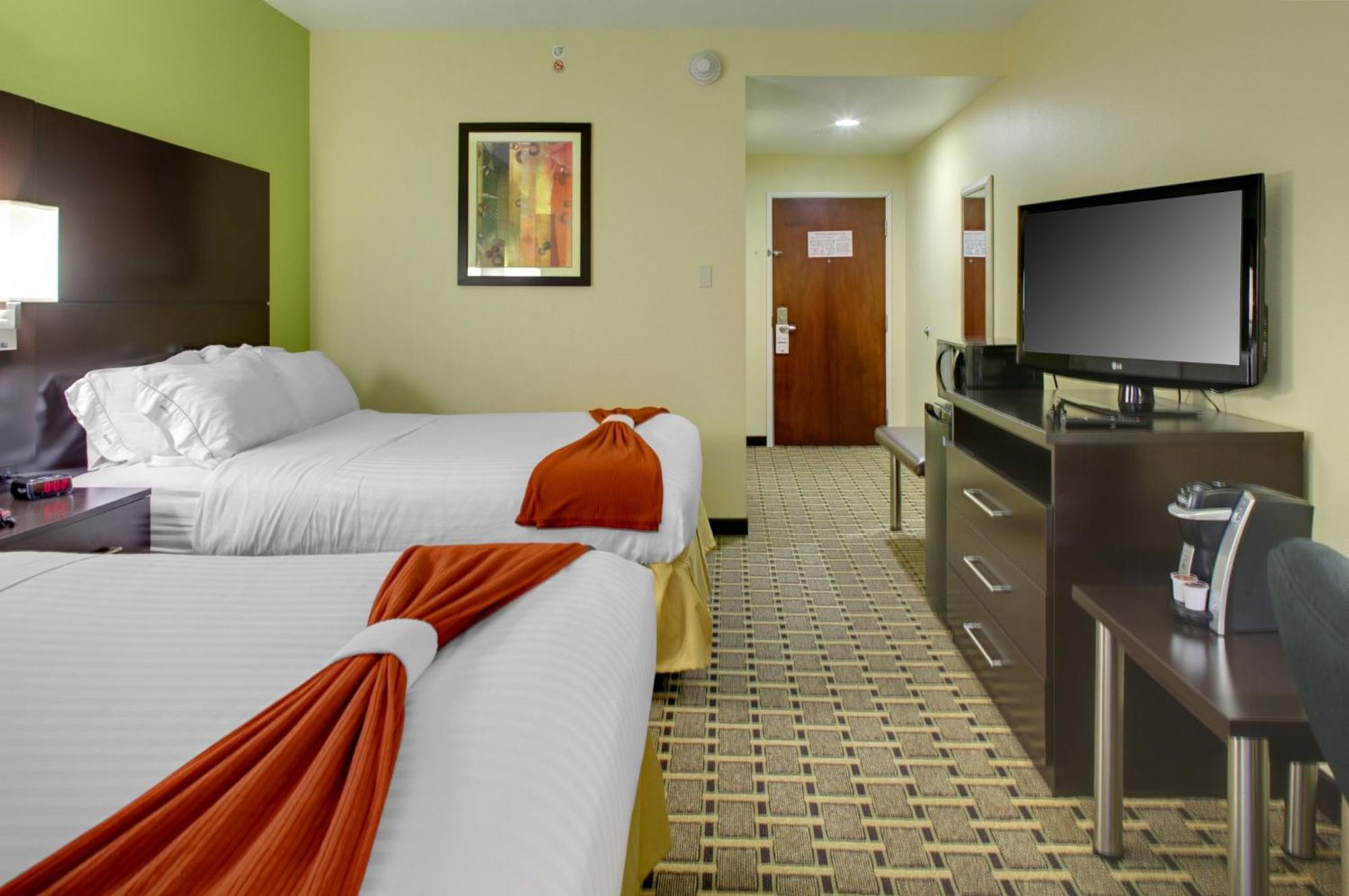Holiday Inn Express & Suites Cross Lanes By Ihg מראה חיצוני תמונה